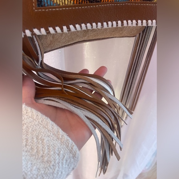 ✨CROSSOVER PURSE✨ - Picture 4 of 4